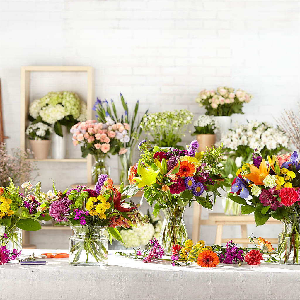 Bold & Bright – A Florist Original – MR K'S FLOWERS, Littleton CO