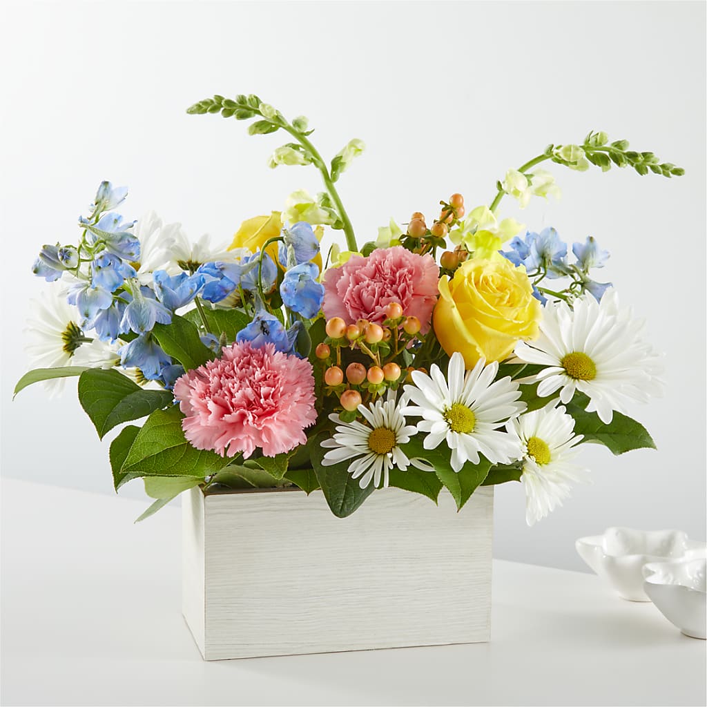 Sun Salutation Box Bouquet – MR K'S FLOWERS, Littleton CO