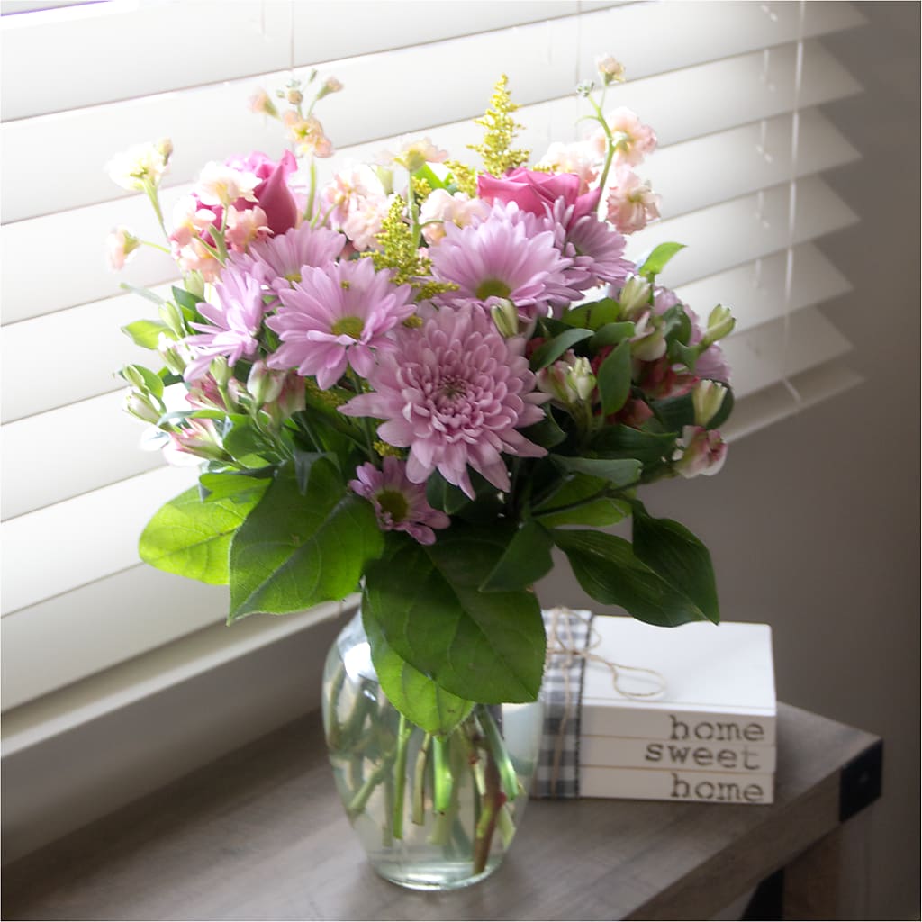 Pastel Tradition - A Florist Original – MR K'S FLOWERS, Littleton CO