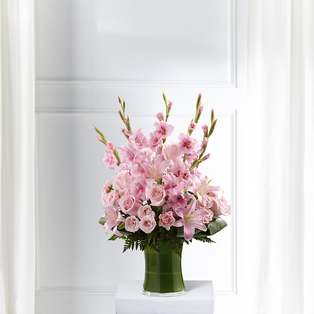 Lovely Tribute Bouquet – MR K'S FLOWERS, Littleton CO