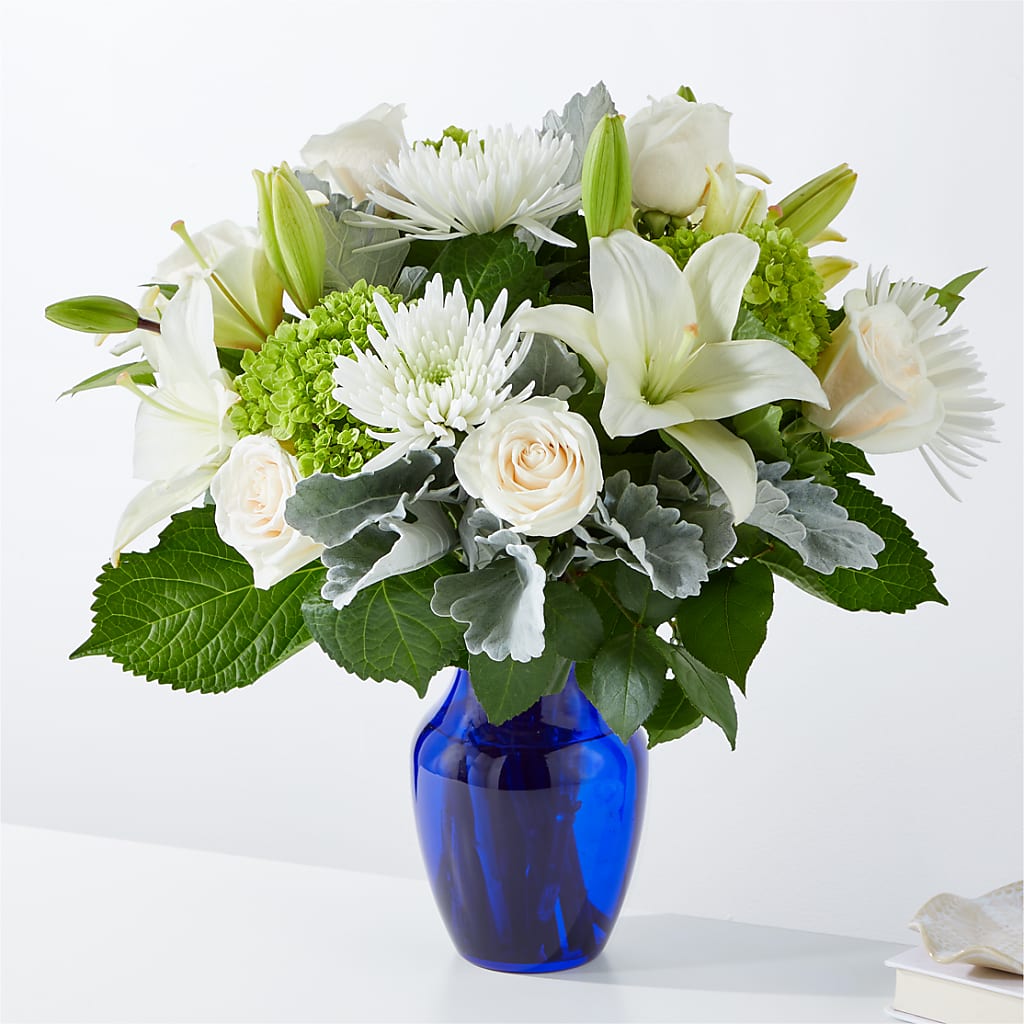 Snowy Dreams Bouquet – MR K'S FLOWERS, Littleton CO