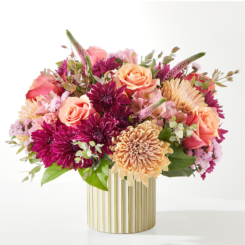 Berry Cobbler Bouquet with Ivory Vase – MR K'S FLOWERS, Littleton CO