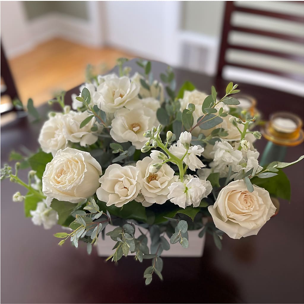 Fresh Linen Box Bouquet – MR K'S FLOWERS, Littleton CO