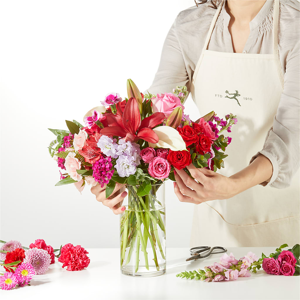 Swooning Over You - A Luxury Florist Original – MR K'S FLOWERS, Littleton CO
