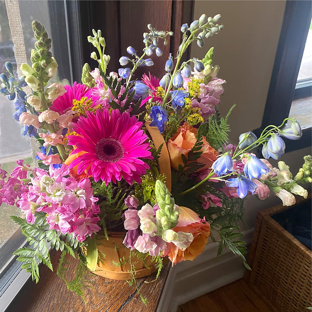 Garden of Life Basket – MR K'S FLOWERS, Littleton CO
