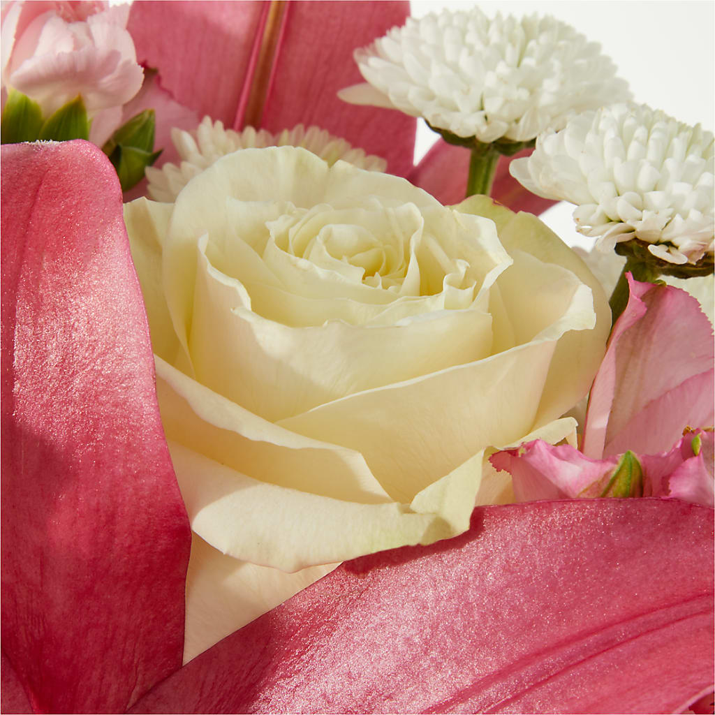 Piece of Cake Bouquet – MR K'S FLOWERS, Littleton CO