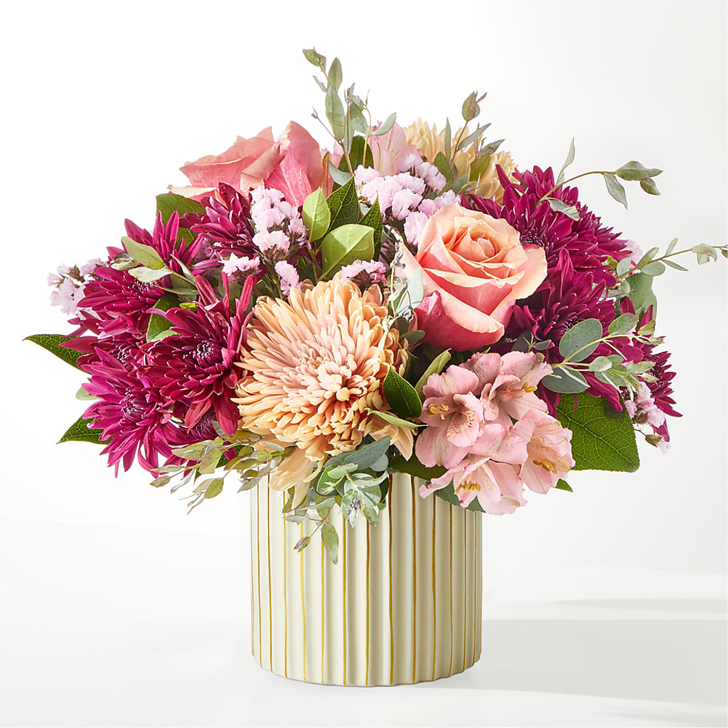 Berry Cobbler Bouquet with Ivory Vase – MR K'S FLOWERS, Littleton CO